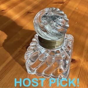 ANTIQUE GLASS INKWELL VICTORIAN ART NOUVEAU GLOWY URANIUM POSSIBLE BACCARAT